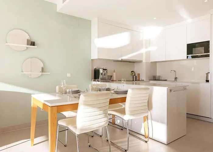 Duplex Penthouse With Sea Views, Steps To Golf Apartment