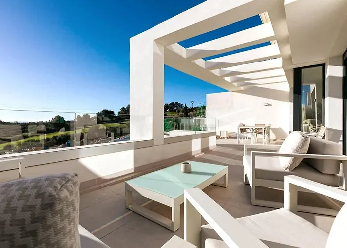 Duplex Penthouse With Sea Views, Steps To Golf Apartment *