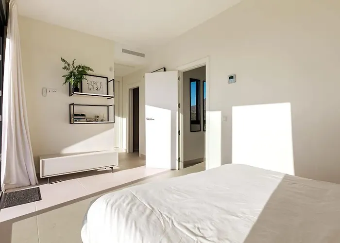 Duplex Penthouse With Sea Views, Steps To Golf