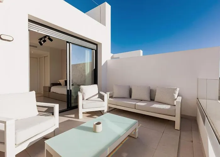 Apartment Duplex Penthouse With Sea Views, Steps To Golf