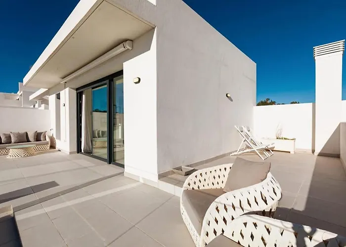 Apartment Duplex Penthouse With Sea Views, Steps To Golf *