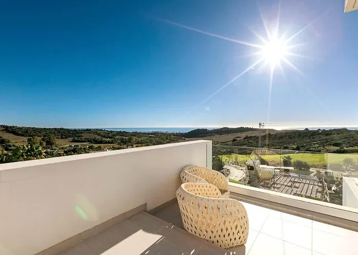 Apartment Duplex Penthouse With Sea Views, Steps To Golf *