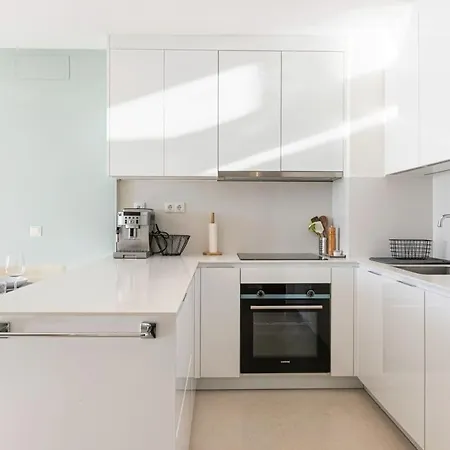 Duplex Penthouse With Sea Views, Steps To Golf Apartment *