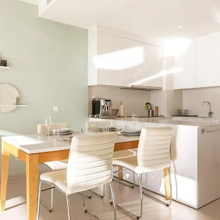 Duplex Penthouse With Sea Views, Steps To Golf Apartment